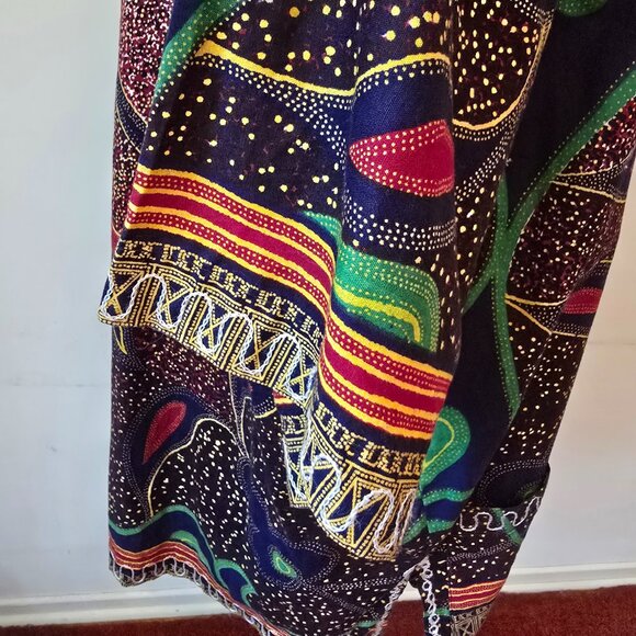 Vintage West African Print Top with Exquisite Embroidery - Picture 6 of 12
